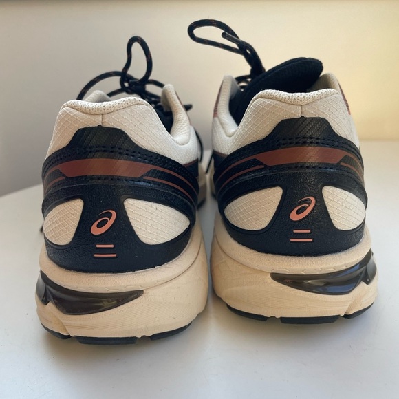 NWOT ASICS Gel-Terrain Sportstyle Sneakers Size 8.5 Men’s - Picture 9 of 15